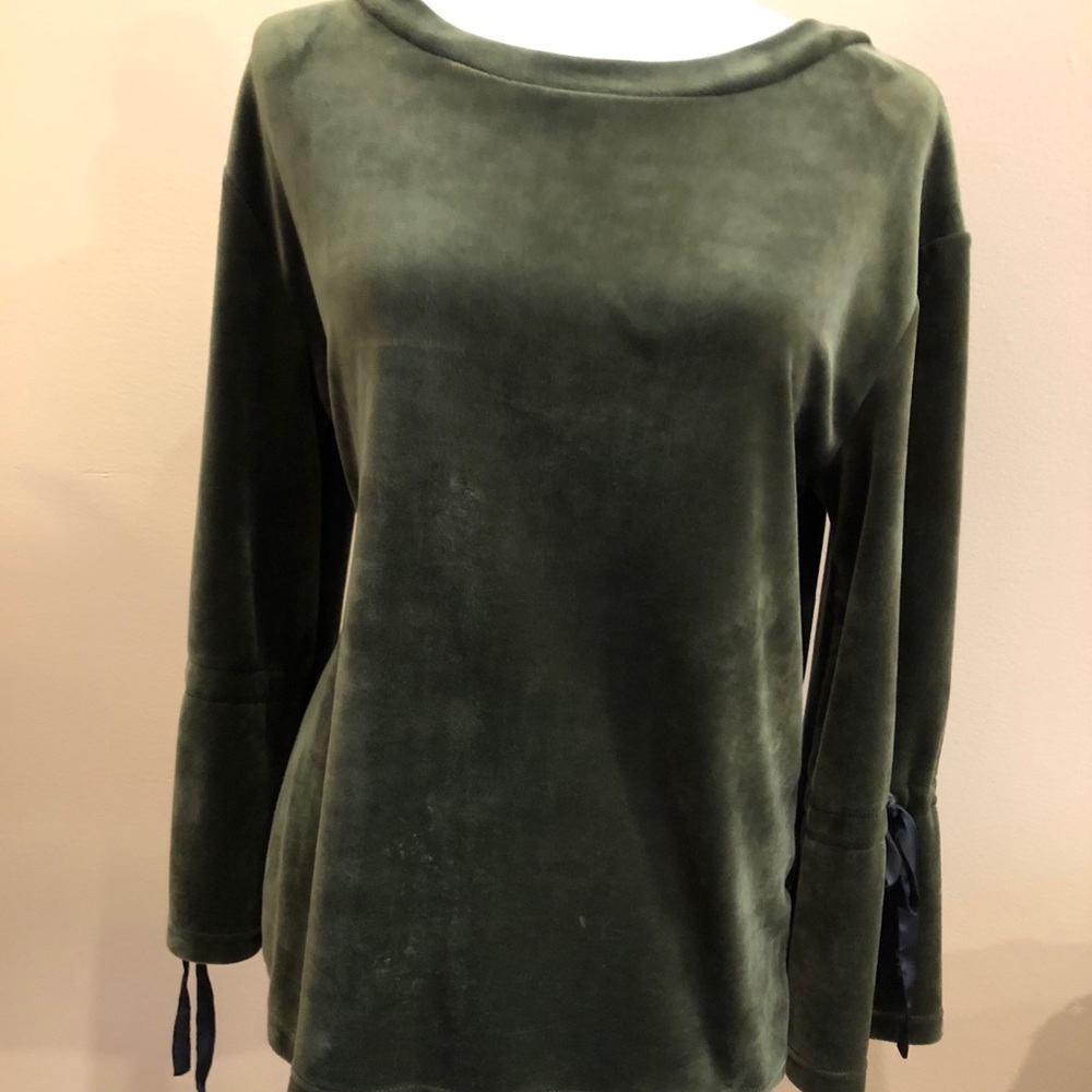 Sanctuary tierney bell sleeve velvet top, size S